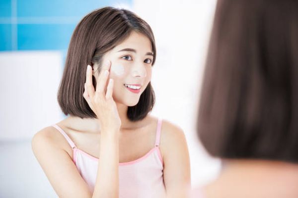 6 Best Japanese Moisturizers for a Healthy Skin